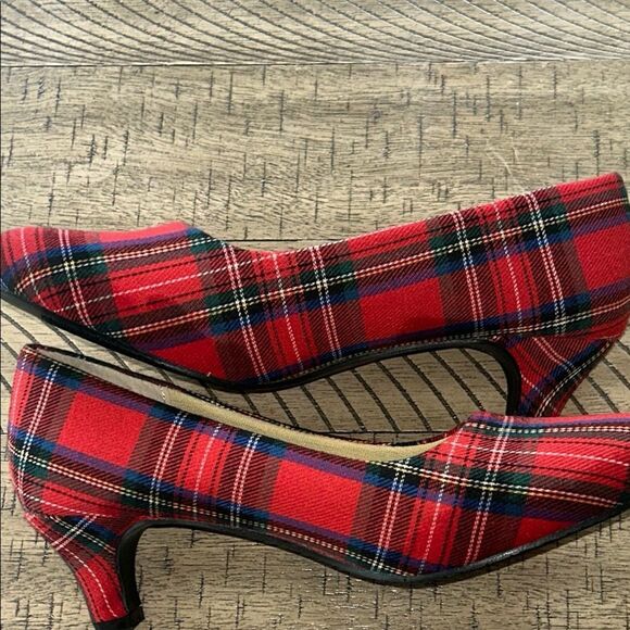 Red Stewart Tartan Modest Heels 👠 👠 with Rounded Toe Durable Canvas Fabric 9.5 W - Picture 14 of 17